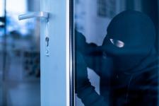 Two Suspects Sought in Burglary at Sofia Auto Deal Office in Nagpur
								